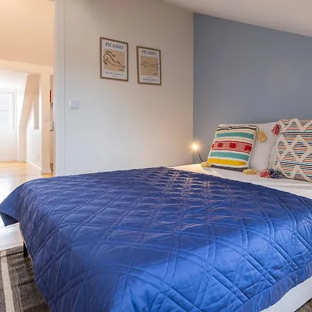 Apartment Paco De Arco T1 Under The Roof, Cp153 3º Perfect Spot Oeiras